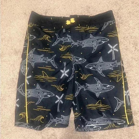 Swim trunks bundle - Picture 2 of 5